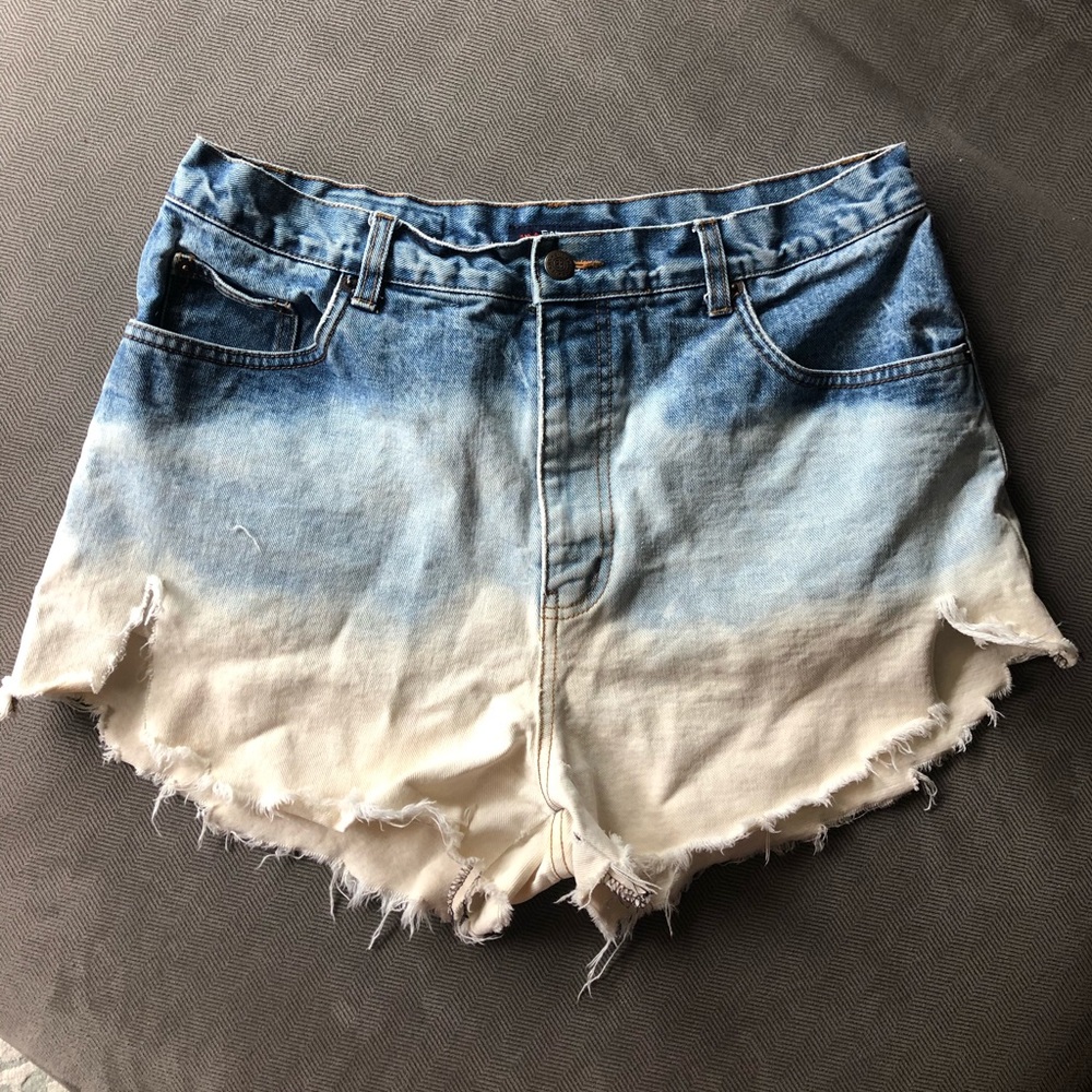 Vintage Cutoff High Waisted Mom Shorts